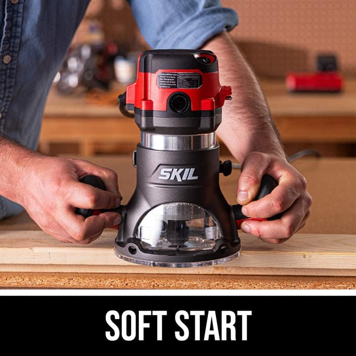 SKIL RT1323-01 Oberfrästisch und 10-Ampere-Fixsockel-Fräser-Set