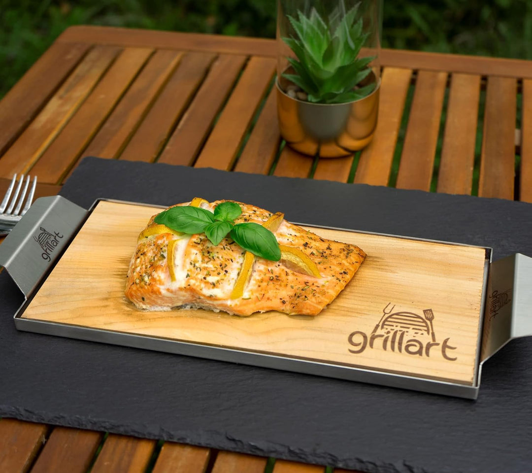 grillart® Premium Räucherbretter aus Zedernholz mit hochwertigem Edelstahlrahmen für eine einfache H