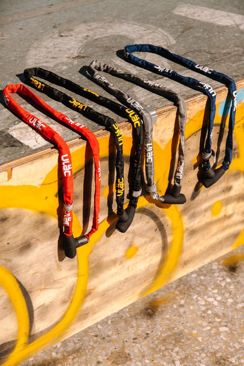 Vorhängeschloss Python | Diebstahlsicherung | Gehärteter Stahl und Nylon | Transporthalterung | Sich