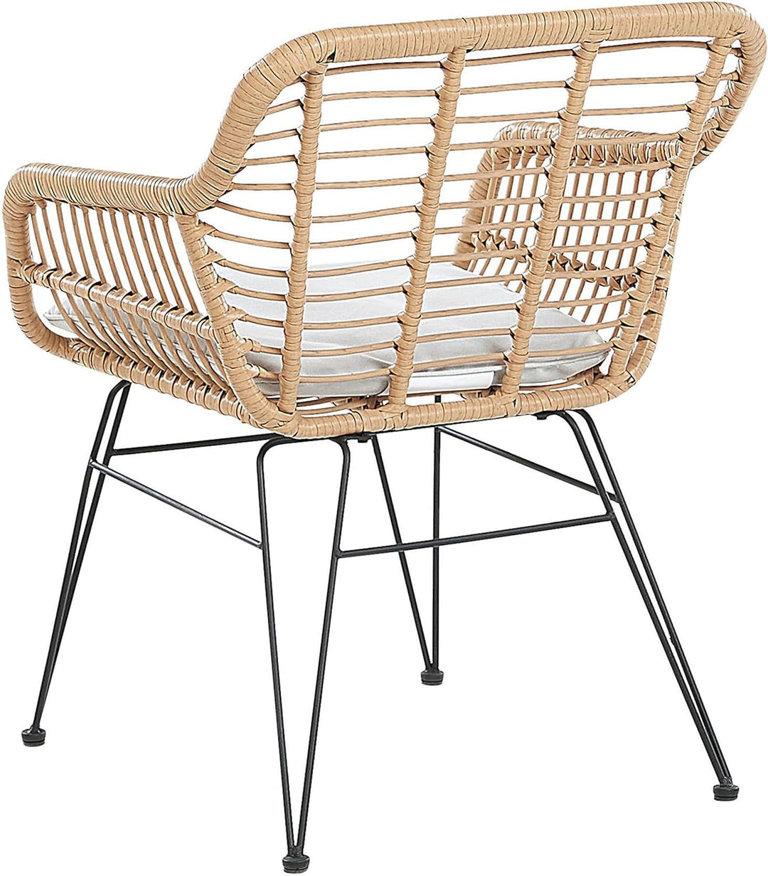Gemütliches Balkonset Rattan/Stahl 2 Stühle 1 Tisch hellgraue Auflagen Trestina