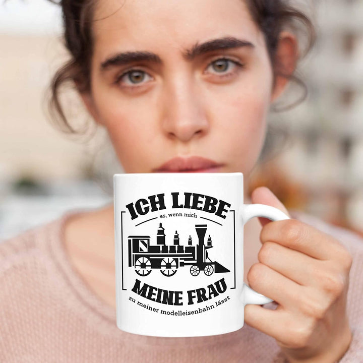 Trendation - Lustige Modelleisenbahn Tasse Geschenk für Eisenbahner (Weiss), Weiss