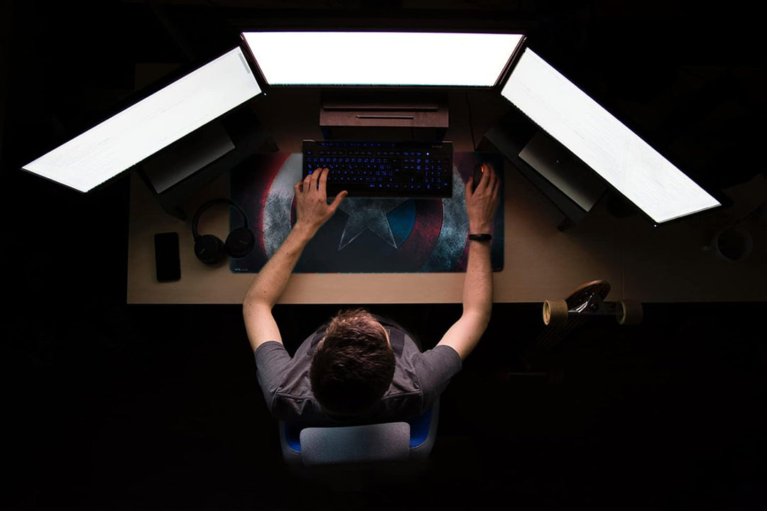 Grupo Erik Gaming Mauspad XXL Marvel Shild Gaming Mousepad XXL rutschfest und Wasserabweisend Mauspa