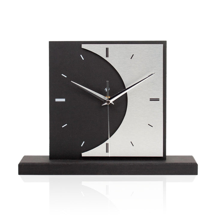 Kreative Feder Standuhr „Silvermoon“ aus Holz – Schwarze Tisch-Uhr ohne Ticken (leises Quarzuhrwerk)