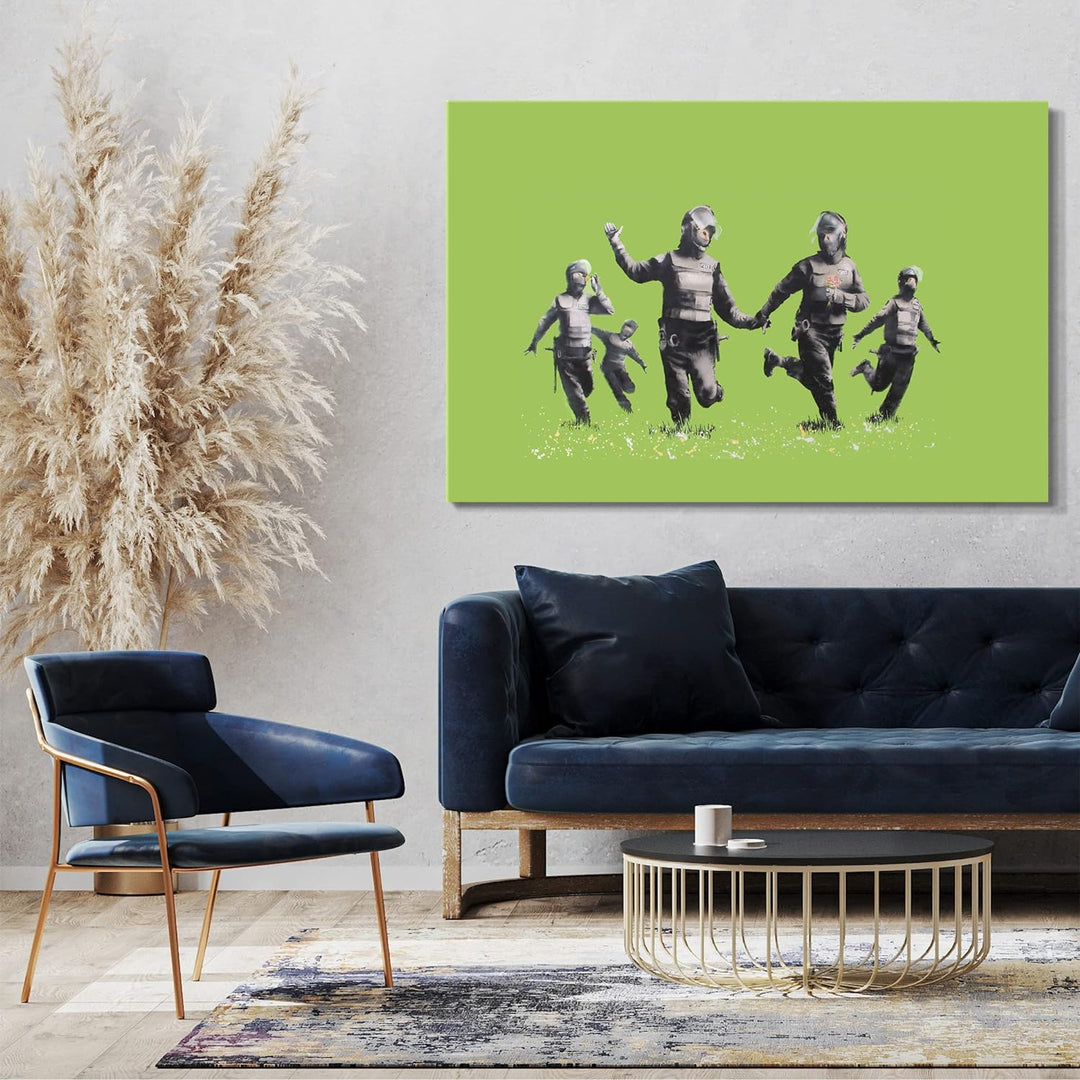 Printed Paintings Leinwand (80x60cm): Banksy - Police Officers in Field Polizei-Offiziere auf grü 80