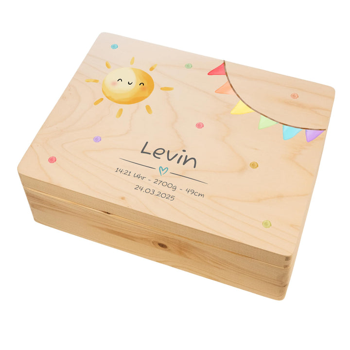 LARIFEE Erinnerungskiste personalisiert Sonne mit Name – Baby Erinnerungsbox Holz mittel 40x30x13,5