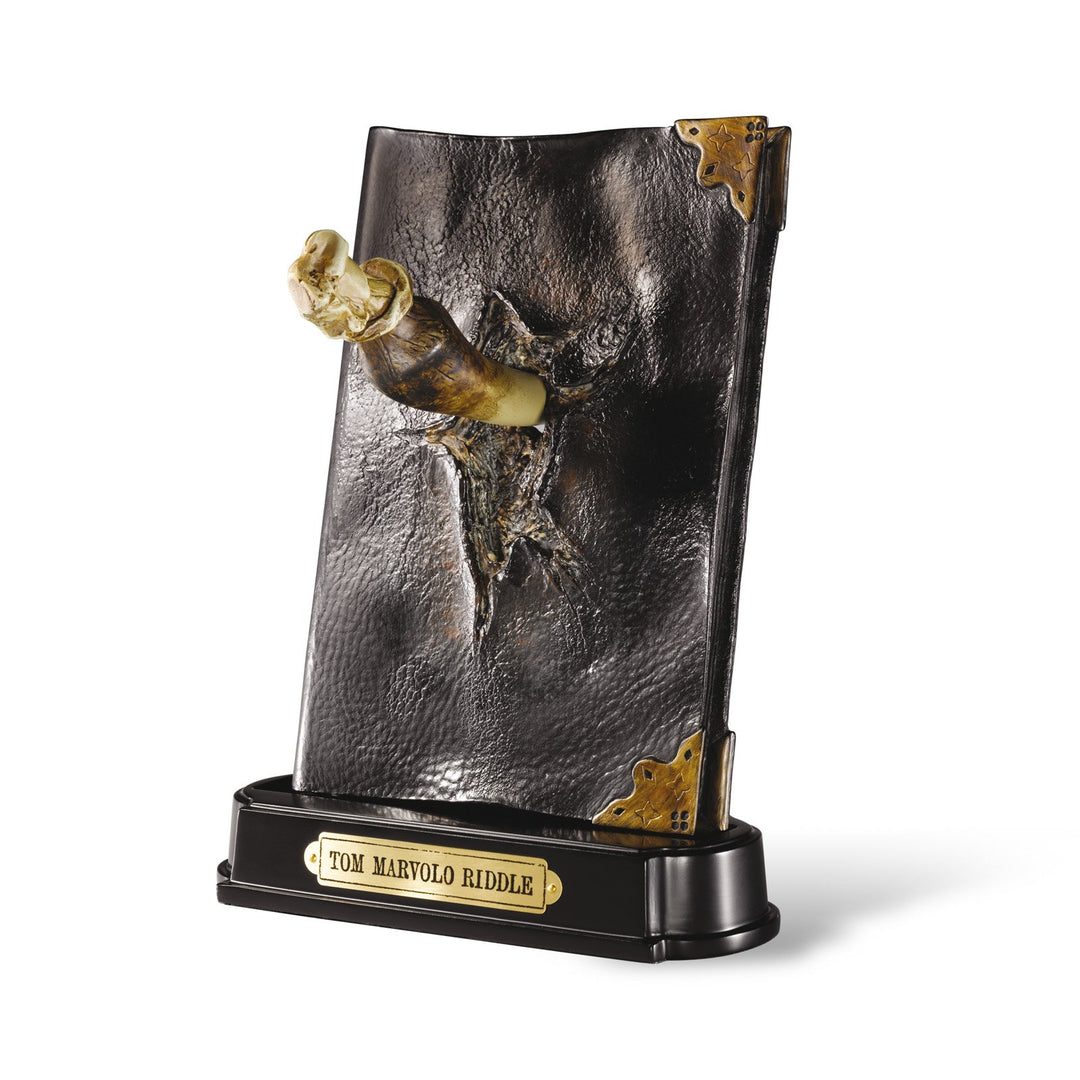 Harry Potter Tom Riddle Zerstörtes Tagebuch Horkrux mit Basiliskenzahn Sammlerstück 23 cm