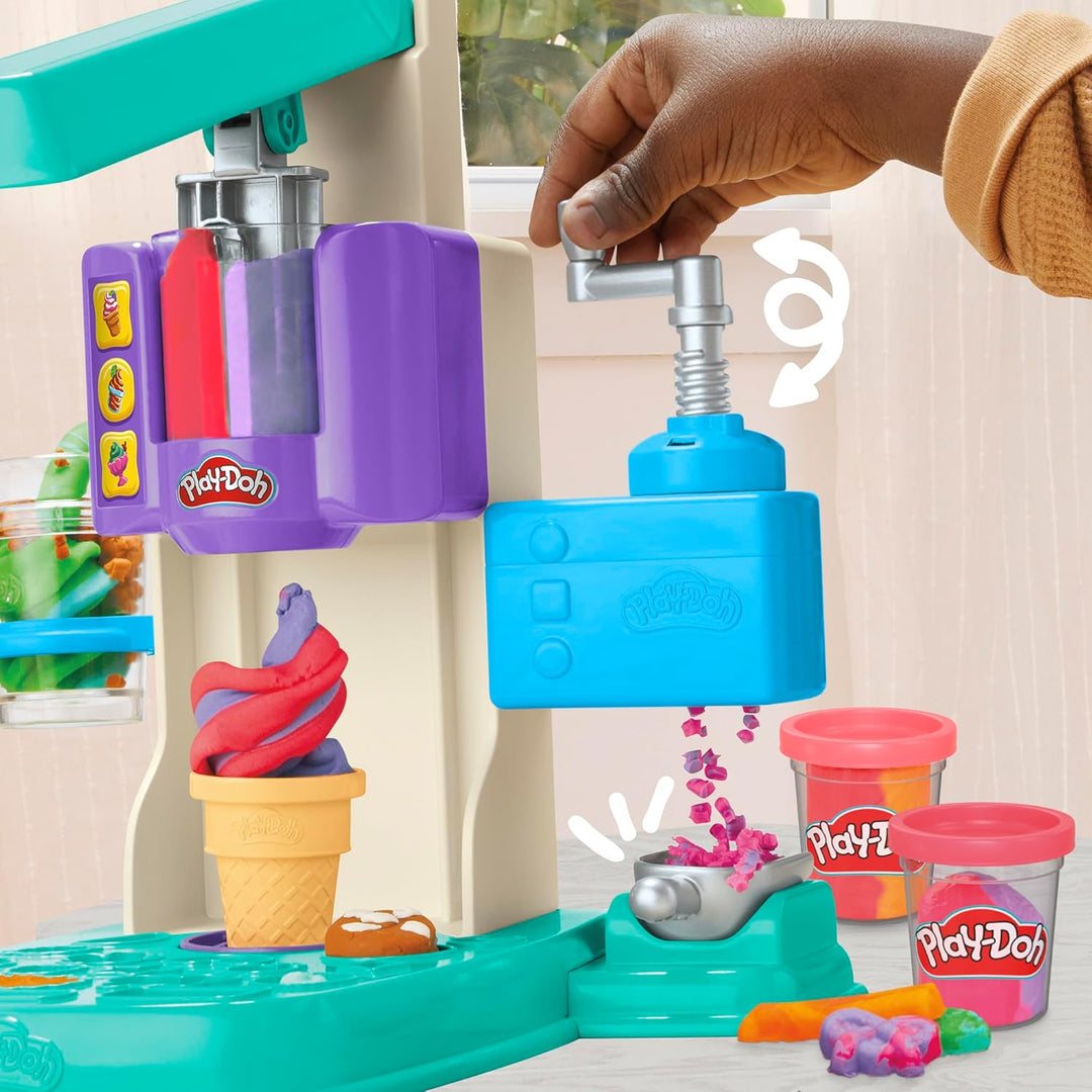 Play-Doh Bunte Regenbogen Eismaschine, 2 x 56g einfarbig & 3 x 56g zweifarbig, Spielküchen-Set mit Z