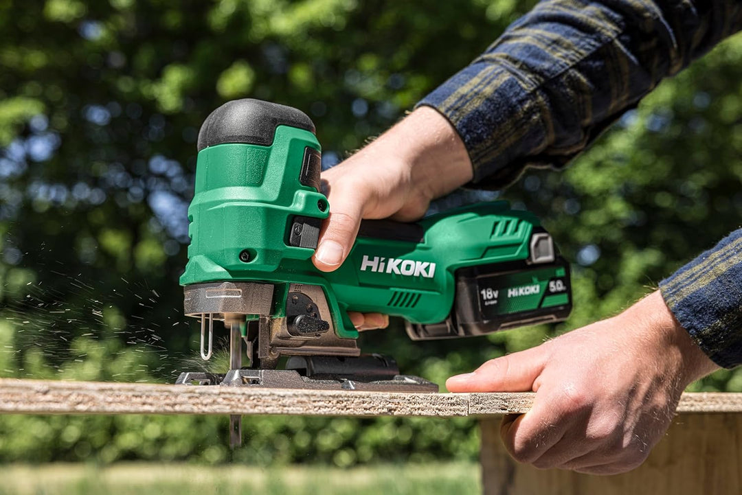 HIKOKI Akku Stichsäge CJ18DB (18V, Sägehub: 26mm, Leerlaufhubzahl: 550-2500 min-1, Gehrungsschnitte