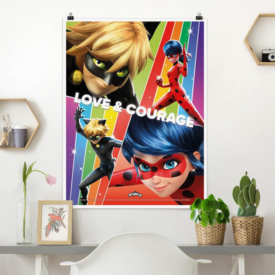 Bilderwelten Poster Kinderzimmer Miraculous Love & Courage - Kinderposter Wanddeko für Kinder Glänze