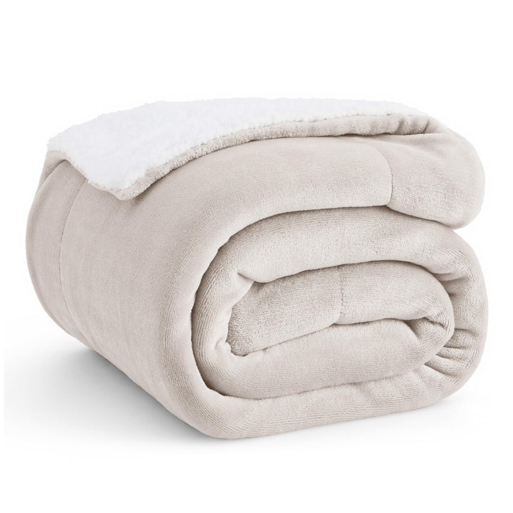 BEDSURE Kuscheldecke Flauschig Beige Sofaüberwurf Decke Sofa Klein als Couchdecke Überwurf und Wohnz