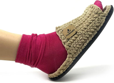 myboshi Häkelset Boshilette Osaki, für Anfänger, inkl. Botties Sohlen-Set, Samt Wolle, Häkelnadel, A
