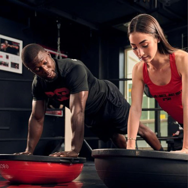 BOSU Pro Multifunktionaler Trainingsball für Zuhause, Fitnessstudio, Ganzkörper-Balance, Krafttraine