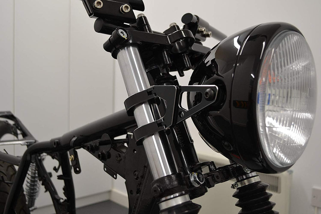 Schwarz Motorrad Scheinwerfer-Halter für 54-55mm Gabel - CNC Bearbeitet