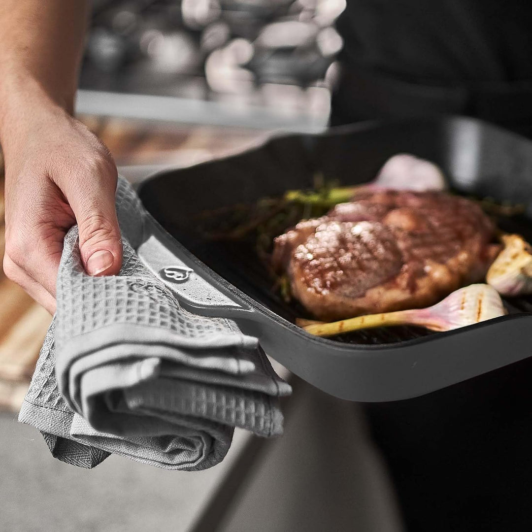 SPRINGLANE Gusseisen Grillpfanne Grau, 26 cm - Emailliert - Steakpfanne mit Grillstreben - Für alle