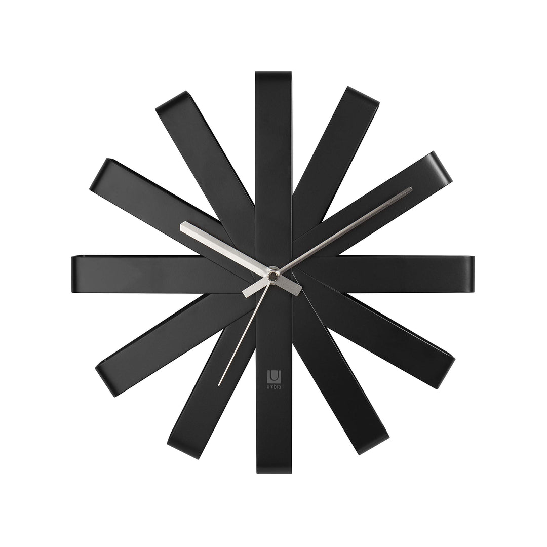 Umbra Ribbon Wanduhr, Moderne Quarz Wanduhr aus gebogenem Metall für Küche, Büro und Schlafzimmer, 3