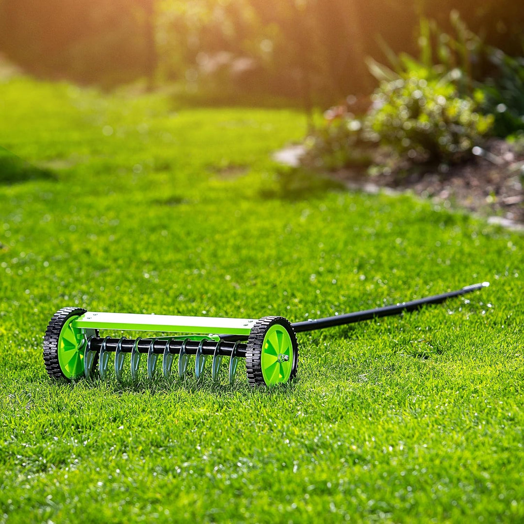 KADAX Rasenlüfter mit Rädern, Gartenkralle für Rasen, Garten, Moos, Schneidrechen aus Metall, manuel