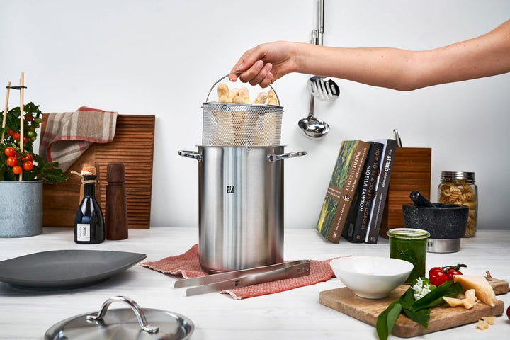 ZWILLING TWIN Specials Spargel-/Nudeltopf, 16cm, 4,5 L, Für alle Herdarten geeignet, Edelstahl, Silb