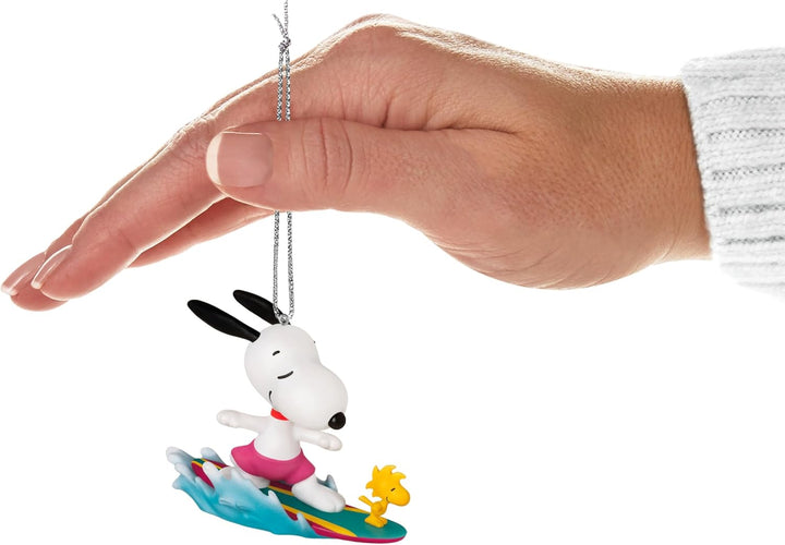 Hallmark Erdnüsse, Design: Snowopy & Woodstock Surfen H6cm by W3.6cm by D7.3cm Weiss, Rot und Blau,
