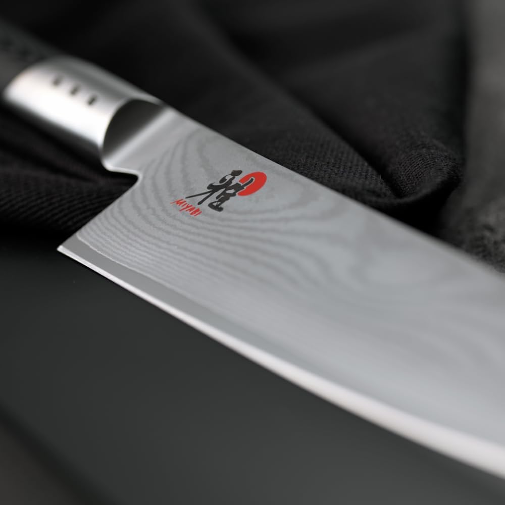MIYABI 7000D Santokumesser, Klingenlänge: 18 cm, Grosses Klingenblatt, Rostfreier Spezialstahl/Micar