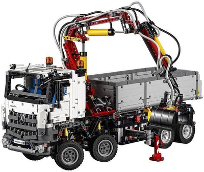 LEGO Technic 42043 - Mercedes-Benz Arocs 3245, Auto-Spielzeug