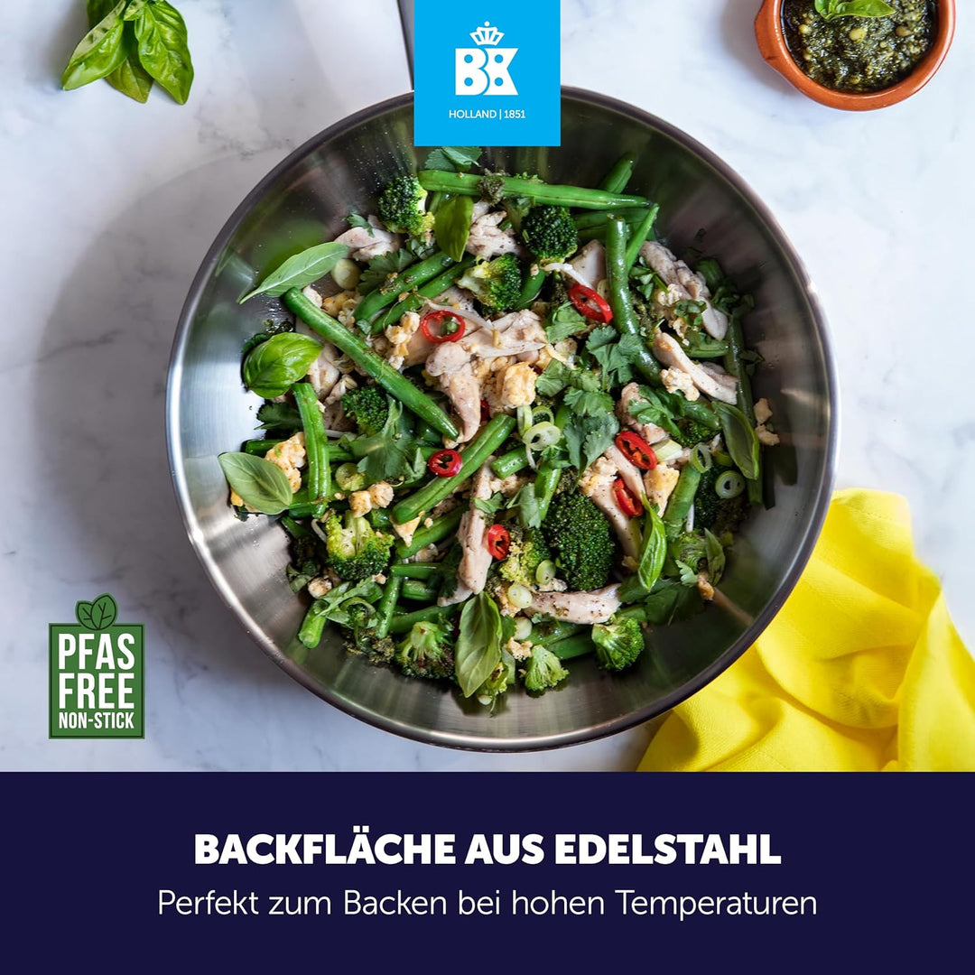 BK Bright Stainless Steel Induction 24 cm Wokpfanne, Mehrfach Verkleidet, Backofenfest, Metallgeschi