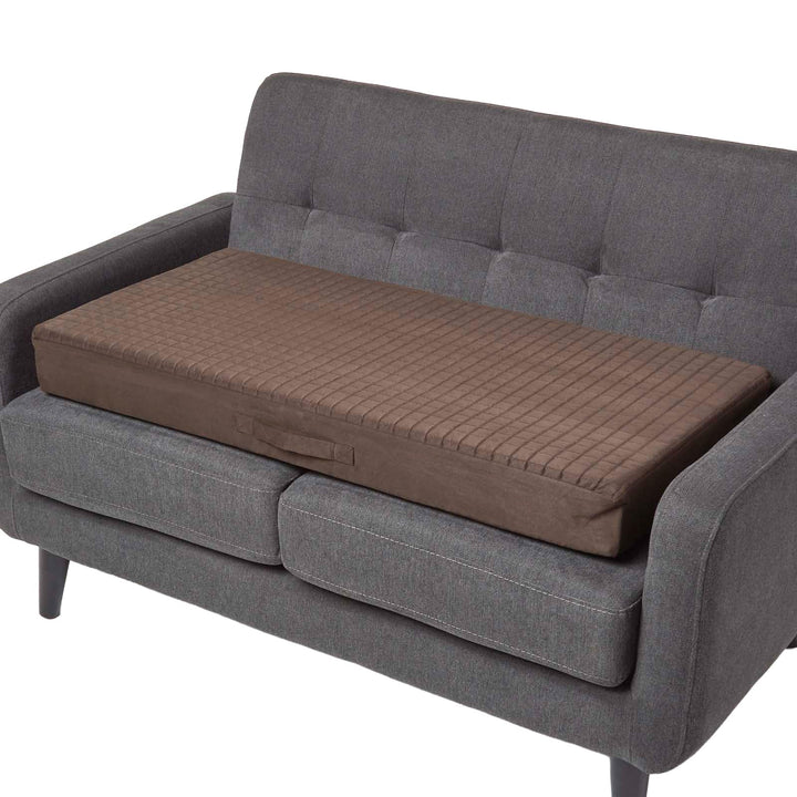 Homescapes Feste Sofa-Auflage 100x50 cm braun, 10 cm hohes Sitzkissen Velours, Sitzerhöhung orthopäd