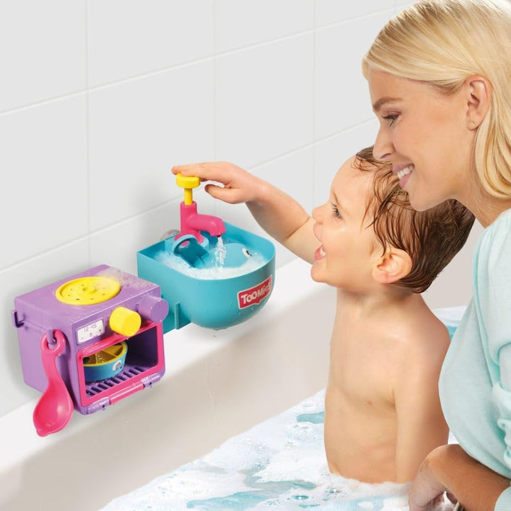 Toomies Bubble &amp; Bake Badewannen Küche, Baby Badespielzeug, Wasserspielzeug, Badespielzeug für Klein