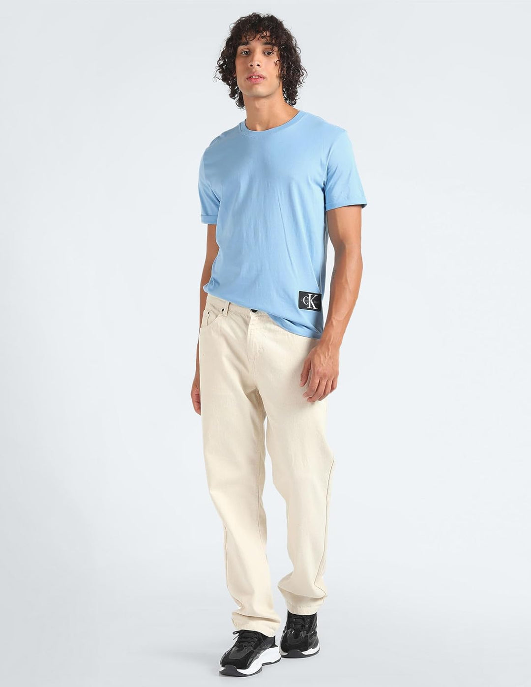 Calvin Klein Herren T-Shirt Kurzarm Badge Turn Up Sleeve Rundhalsausschnitt XXS Blau (Dusk Blue), XX