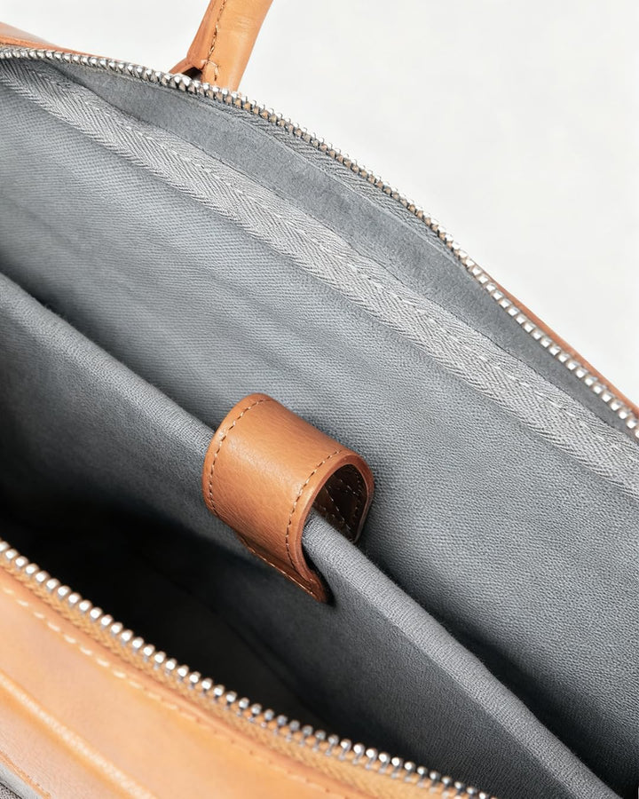 HOLZRICHTER BERLIN Briefcase Aktentasche (M). Handgefertigte grosse Tragetasche, Laptoptasche und Um