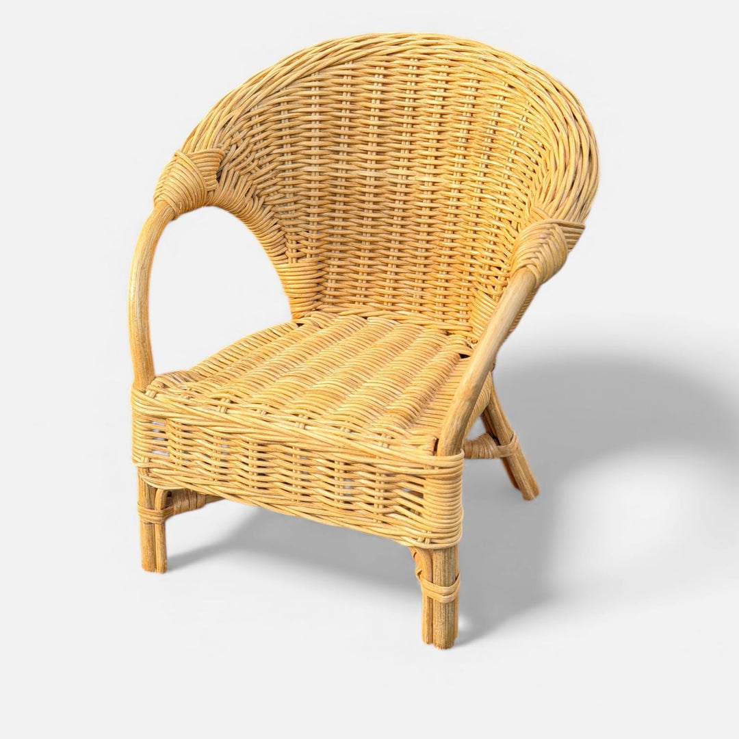 Puppensessel aus Rattan in Honig