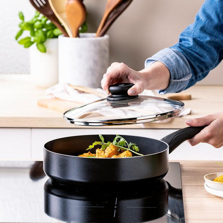 BK Brilliant Gesunde Induktionsgeeignete keramische Antihaft-Pfanne (24 cm) mit Deckel, backofen- un