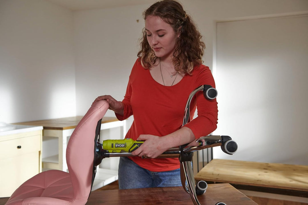 Ryobi Akku-Schraubendreher mit schwenkbarem Griff, 4 V (1 x 2,0 Ah) ONE+