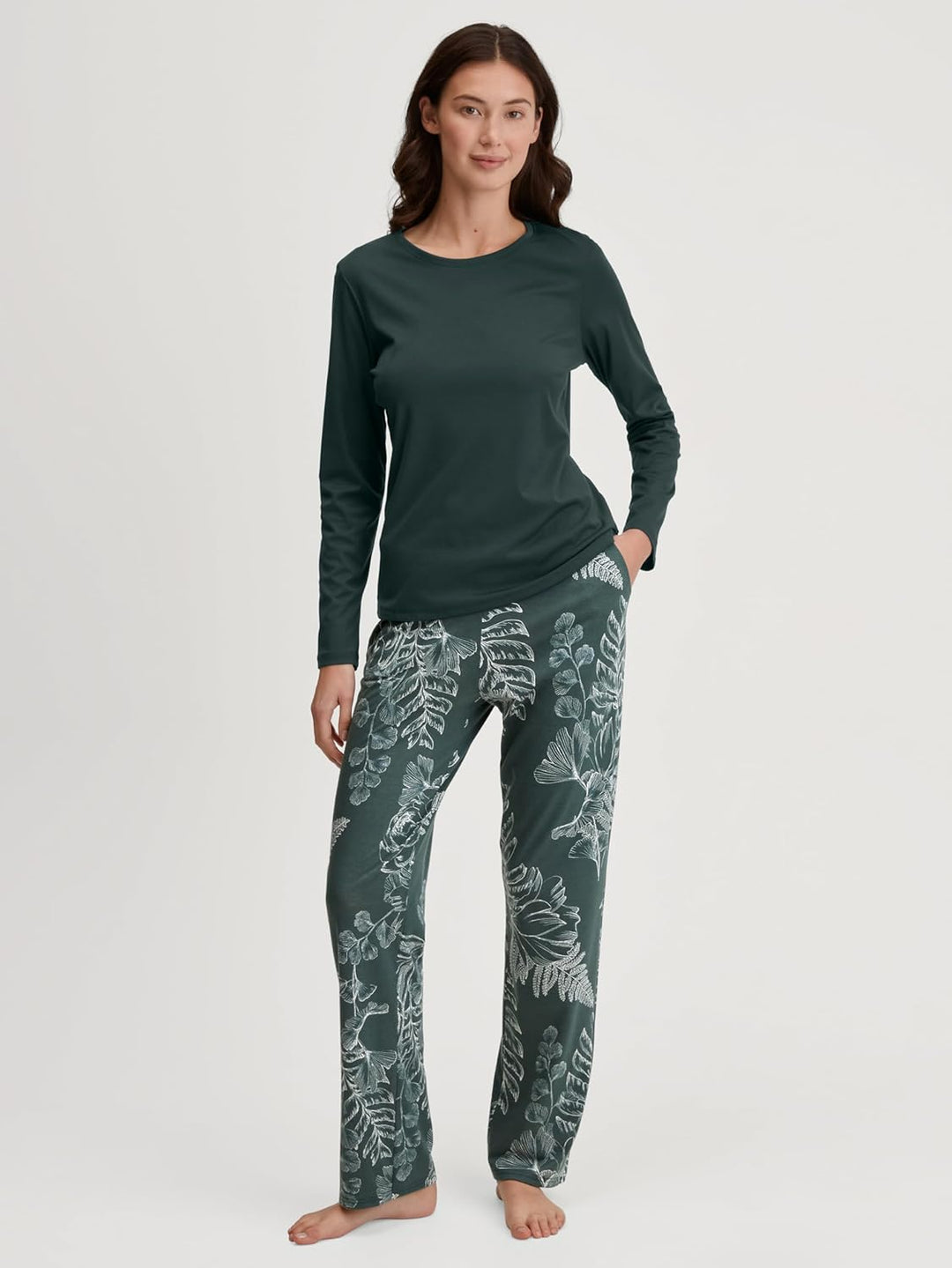 CALIDA Favourites Hose Damen, mit Seitentaschen, temperaturausgleichend und atmungsaktiv, Leichter S
