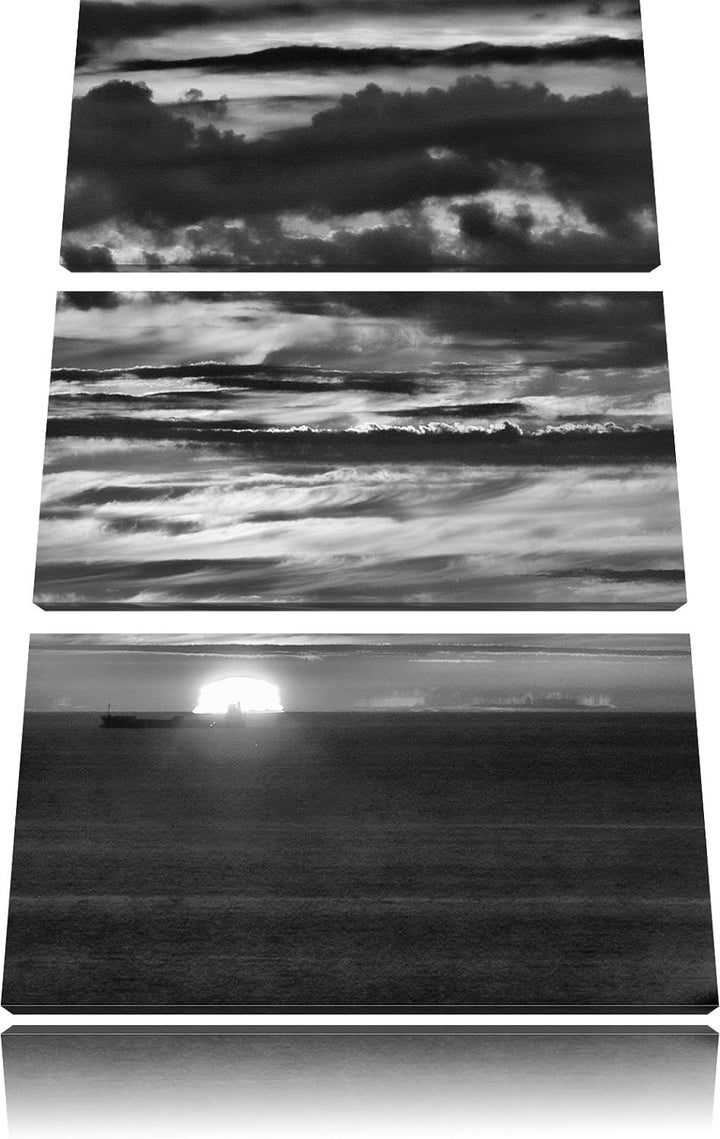 Pixxprint Monocrome, romantischer Sonnenuntergang über Meer 3-Teiler Leinwandbild 120x80 Bild auf Le