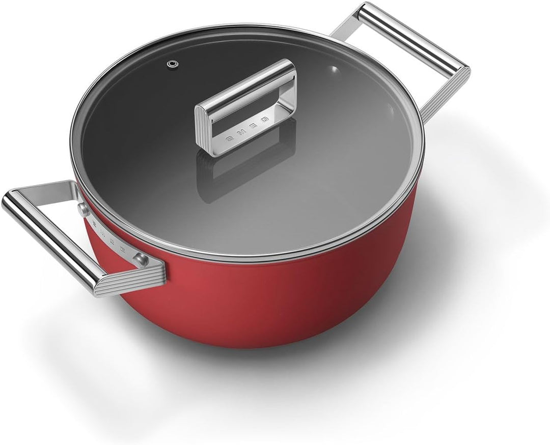 Smeg CKFC2411RDM Kasserolle mit Deckel, 24 cm, Rot 24 cm Durchmesser Rot, 24 cm Durchmesser Rot