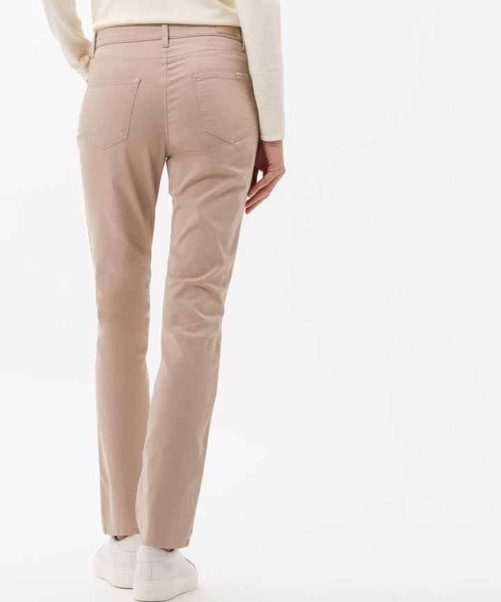 BRAX Damen Style Carola Five-Pocket Wertigem Baumwollsatin Hose 25W / 34L Toffee, 25W / 34L Toffee