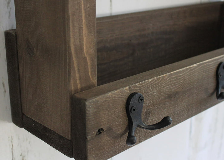 dekorie Gewürzregal aus Holz für die Wand - Braun - 2 Stellflächen und Metall Haken - 42 x 50 x 17 c