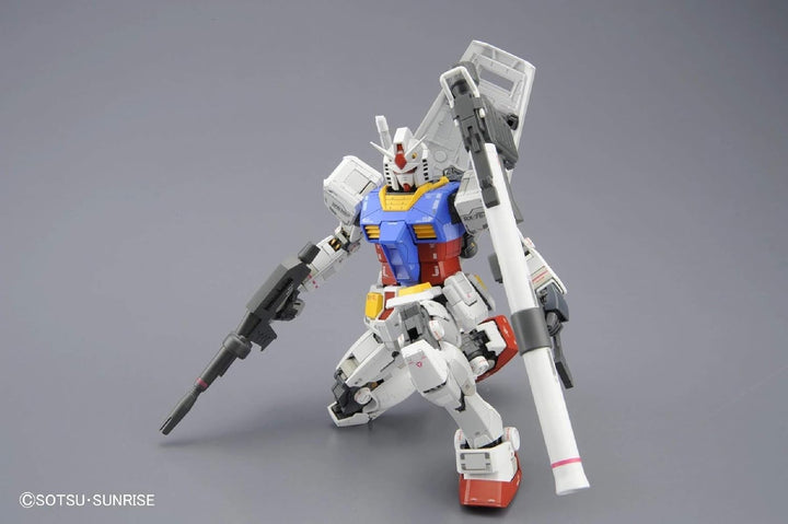 Bandai Hobby 83110P Rx-78-2 MG Model Kit, from Mobile Suit Gundam (Version 3.0) Zubehör, Keine