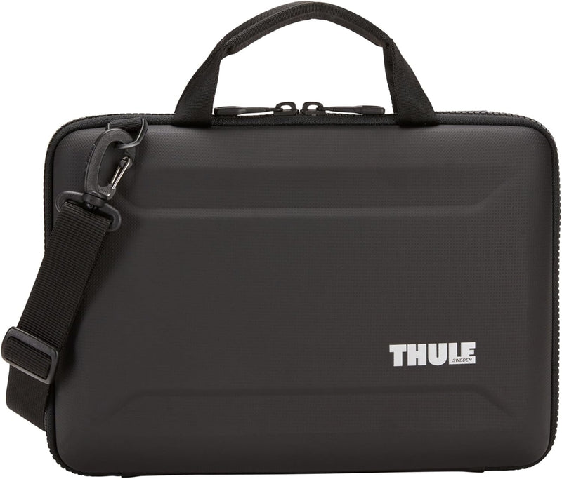 Thule Gauntlet Black 16" MacBook Pro