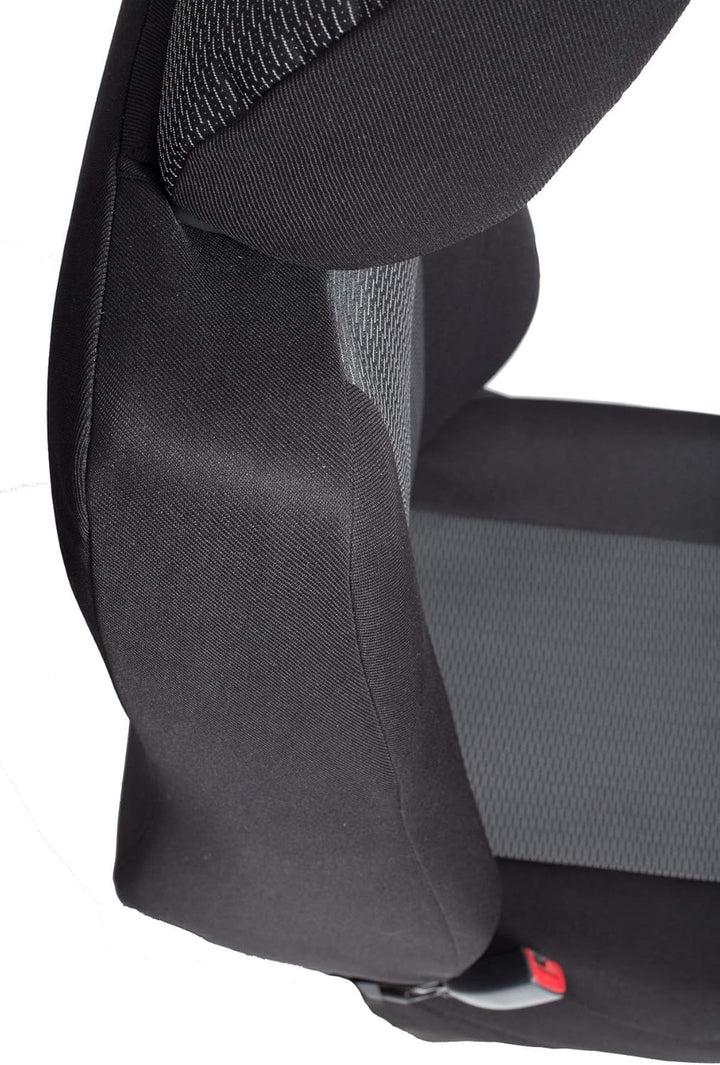 Z4L Sitzbezüge Hero Passgenau geeignet für Toyota Auris II ab 2012 EIN Set