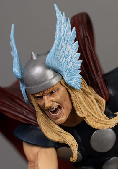 DIAMOND COMIC DISTRIBUTORS Marvel Gallery Comic - Thor PVC Statue (23cm) (Jul212511) 23 cm Cranberry