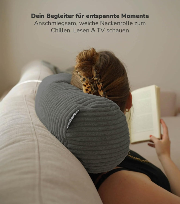 mokebo Nackenrolle mit Cordbezug 'Das Nickerchen', Nackenkissen, Kissenrolle, Zierkissen, Sofakissen