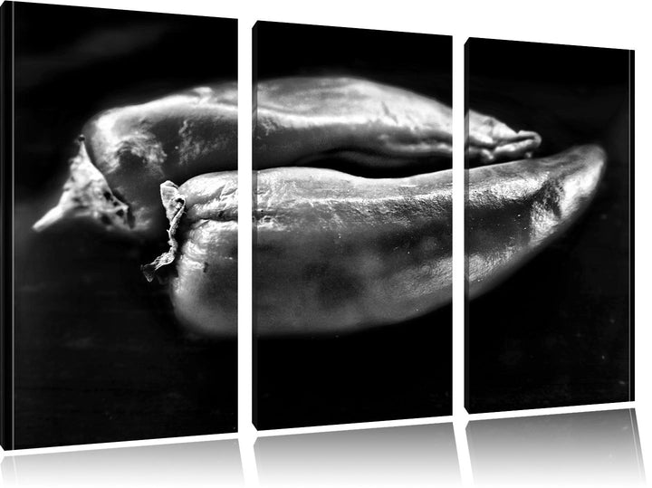 Pixxprint Dark Zwei Chilischoten als Leinwandbild/Grösse: 3 Teilig (120x80) cm/Wandbild/Kunstdruck/f