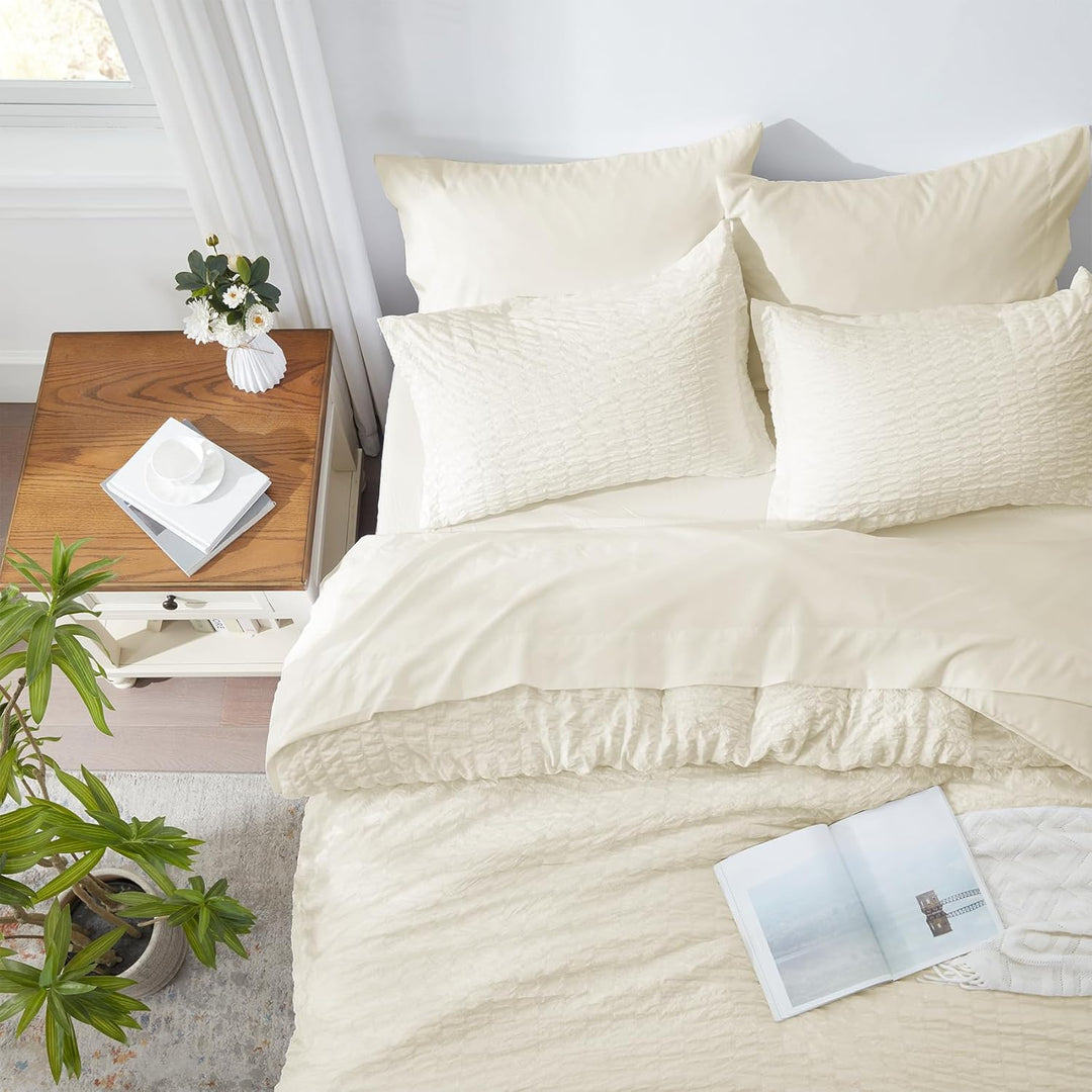 Zzlpp Queen-Bettwäsche-Set, 7-teilig, hellgelbes Seersucker-Bett in Einer Tasche mit Steppdecke, 2 K