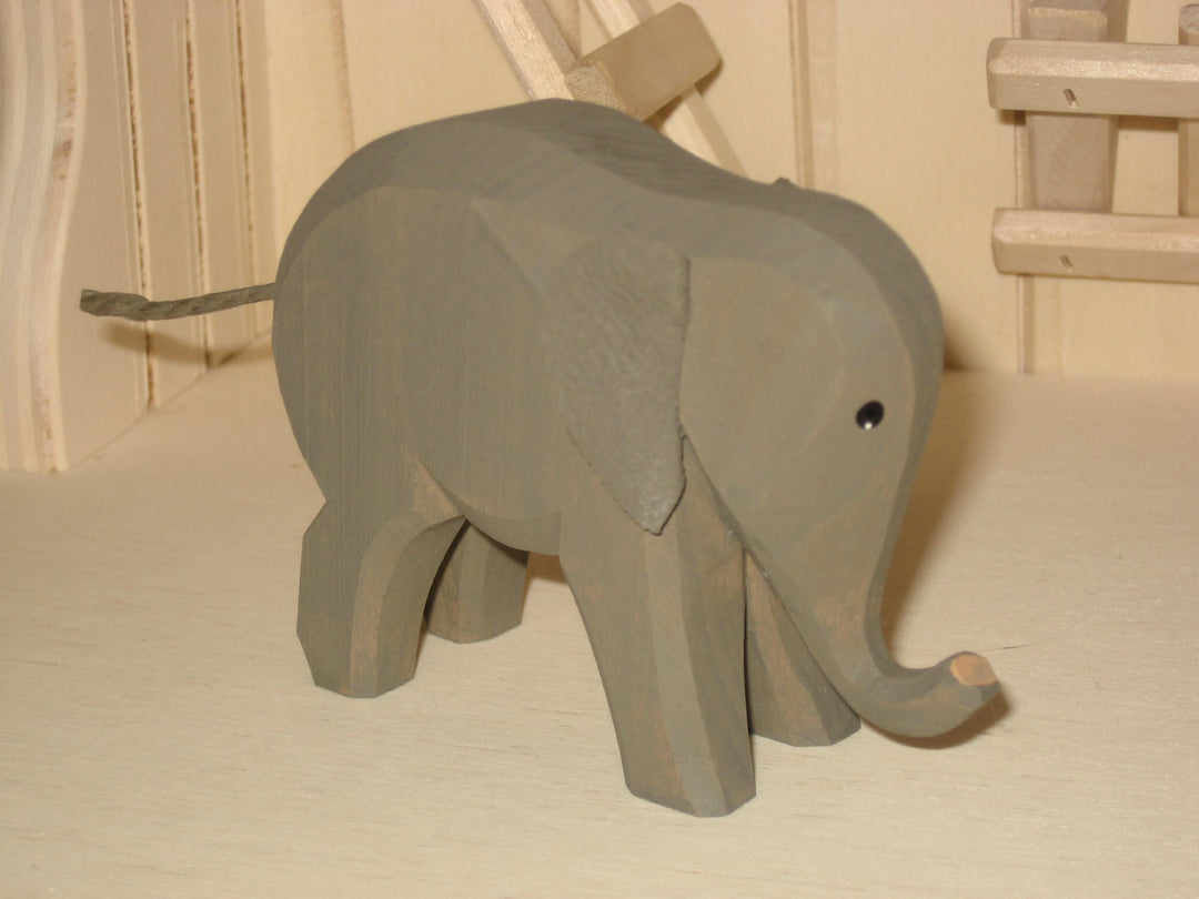 Elefant klein von Lotte Sievers-Hahn Krippenfiguren