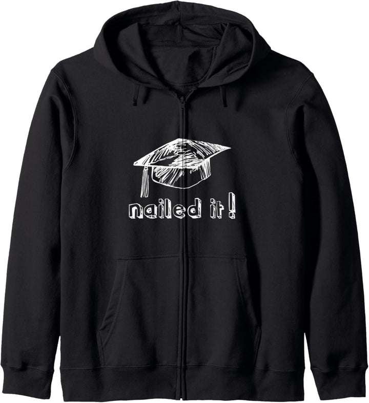 Genagelt ist lustig! Lustiges Abschluss Geschenk Kapuzenjacke