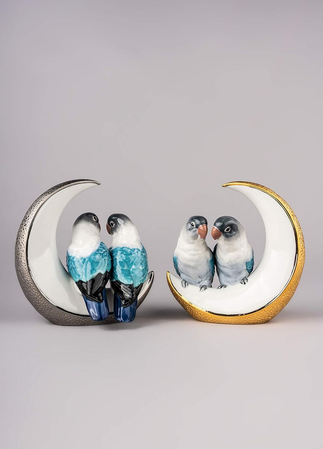 LLADRÓ Vogel-Figur Flieg Mich Zum Mond. Silber. Papageien. Porzellan.