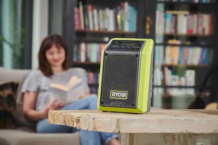 RYOBI 18V ONE+ Bluetooth-Radio RR18-0 (10 W Ausgangsleistung, ohne Akku und Ladegerät), Grün