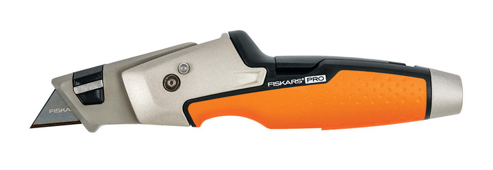 Fiskars Universal-Malermesser, Länge 19,1 cm, Rostfreier Stahl/Kunststoff, Schwarz/Orange, CarbonMax