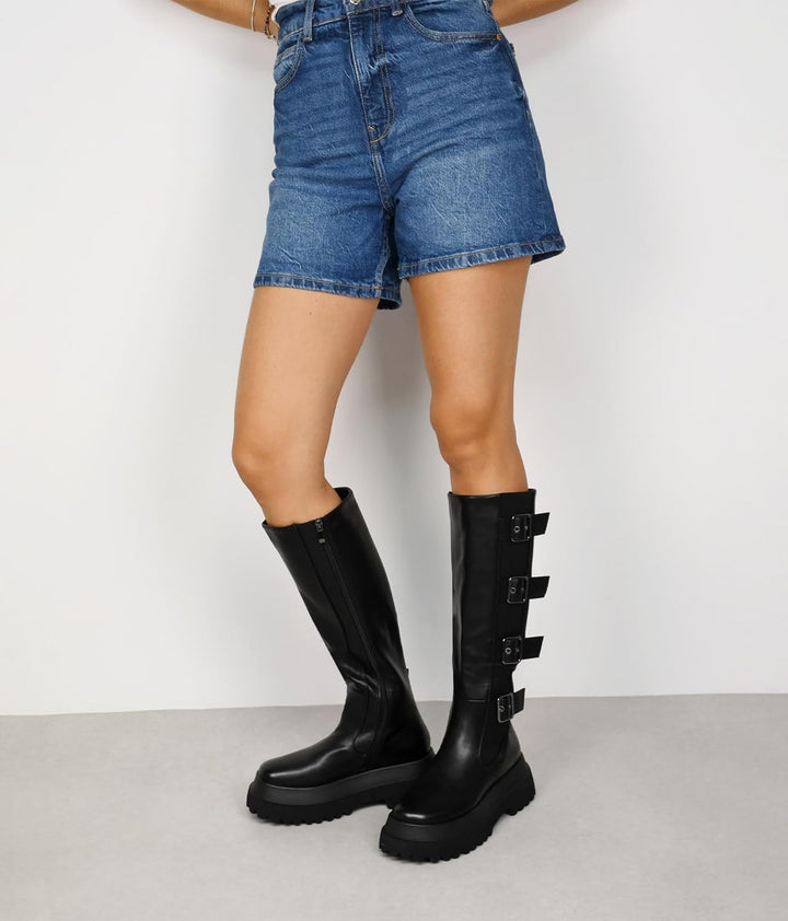 BOSANOVA Schwarze Damen-Stiefel mit seitlichem Gummizug, Riemen mit verstellbaren Schnallen und 6,5